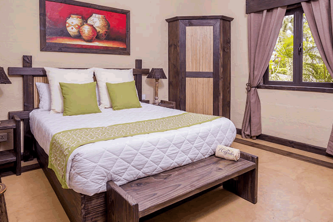 An Evening at 7 Cascades Lodges