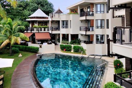 Evening Pass | Dinner & Soft Drinks | Le Cardinal Exclusive Resort