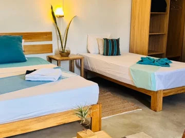 Oasis Marine Villa – Rodrigues — Daily breakfast & dinner + 2 full day tours — 4–9 Pax